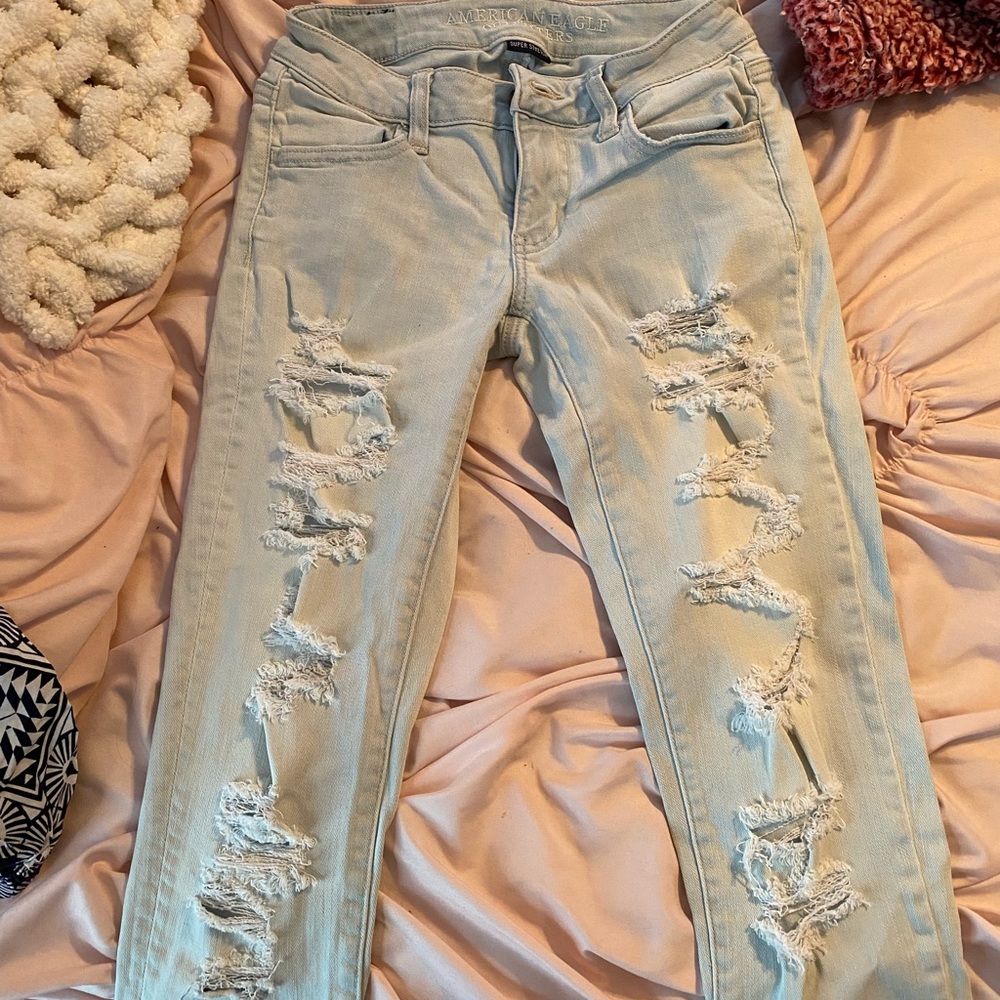 AE light pale blue jeggings